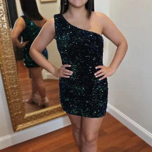 Robe de soirée moulante à une épaule et à paillettes bleu marine foncé