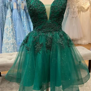 Robe de soirée courte en dentelle vert émeraude