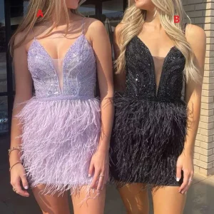 Robe de cocktail avec jupe en plumes et perles scintillantes