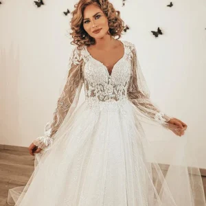 A-Line Sweetheart Long Sleeves Wedding Dress with Lace Appliques and Tulle