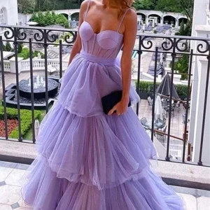 Glamorous Tulle Spaghetti Strap Prom Dress Sleeveless Ball Gown