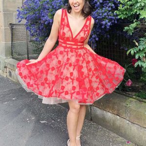 Unique V-Neck Red Lace Floral Short Prom Homecoming Graduation Dress